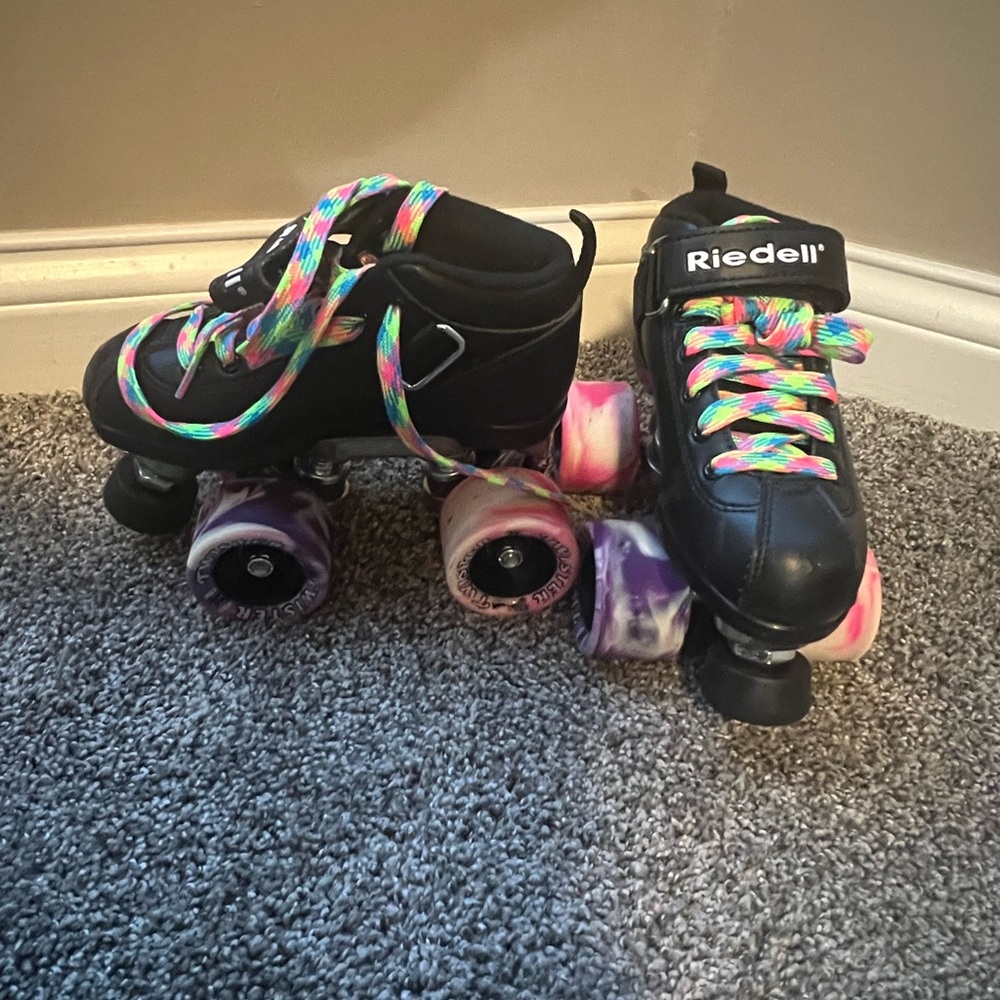 Riedel Kids Black Roller Skates with Multicolor Laces